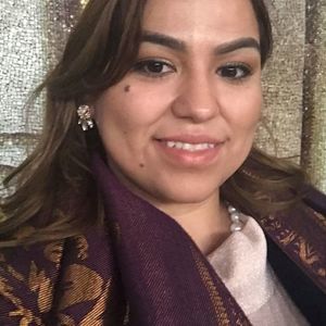 Meet your Posher, Lynnette